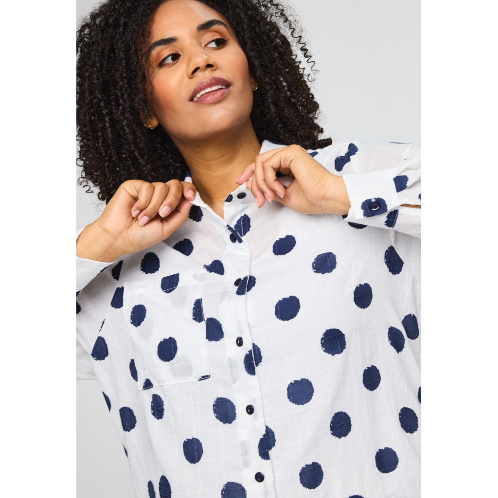 Studio SAlva Shirt with dots Shirt White with blue dots