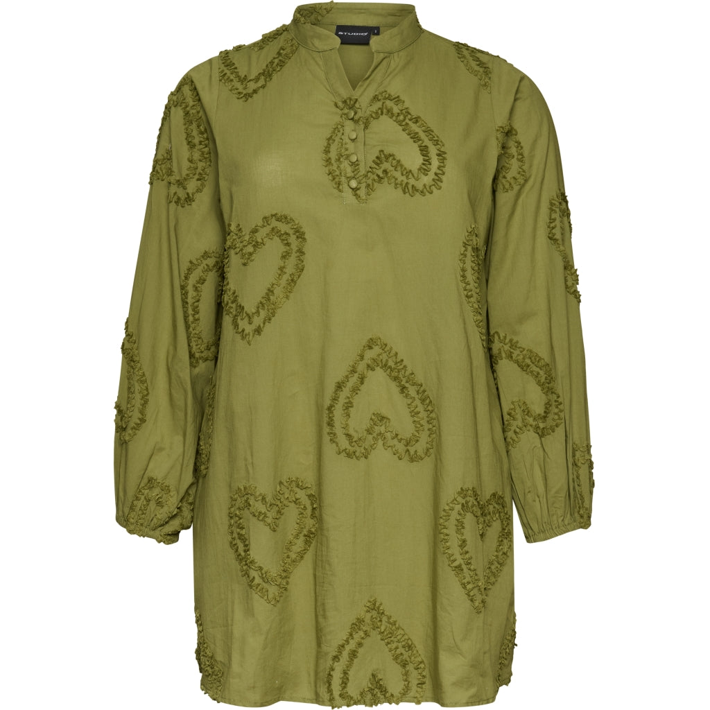Studio SAria Tunic with hearts Tunic Green