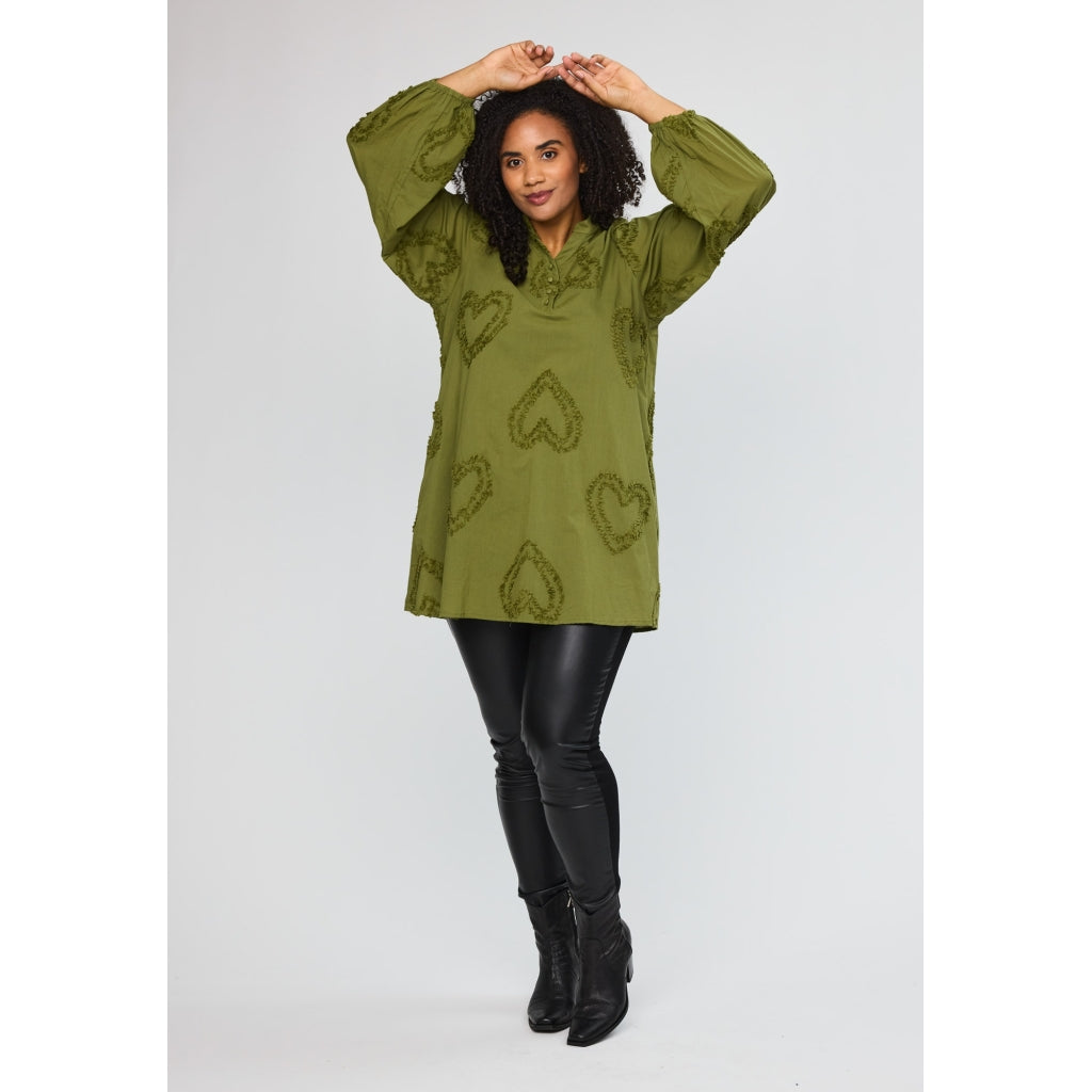 Studio SAria Tunic with hearts Tunic Green