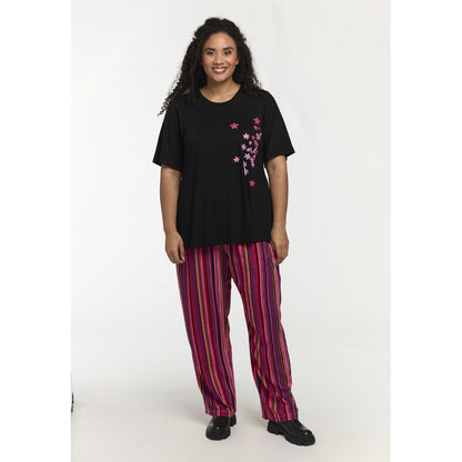 Studio SBella T-Shirt with print T-Shirt Black with Pink