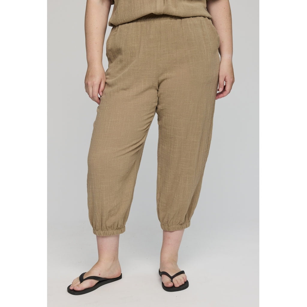 Studio SBrooke trousers Trousers Sand