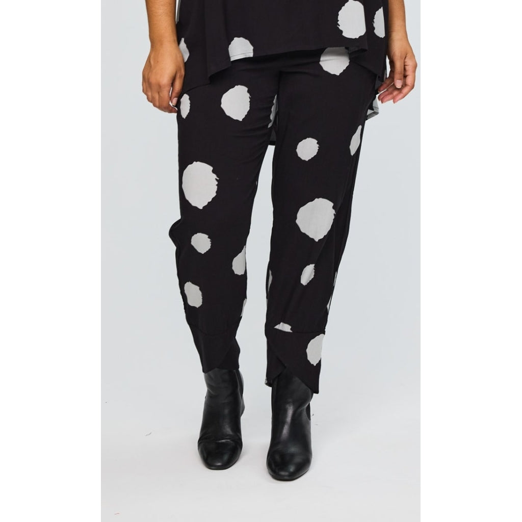 Studio SDahlia Trousers Trousers Black with dots