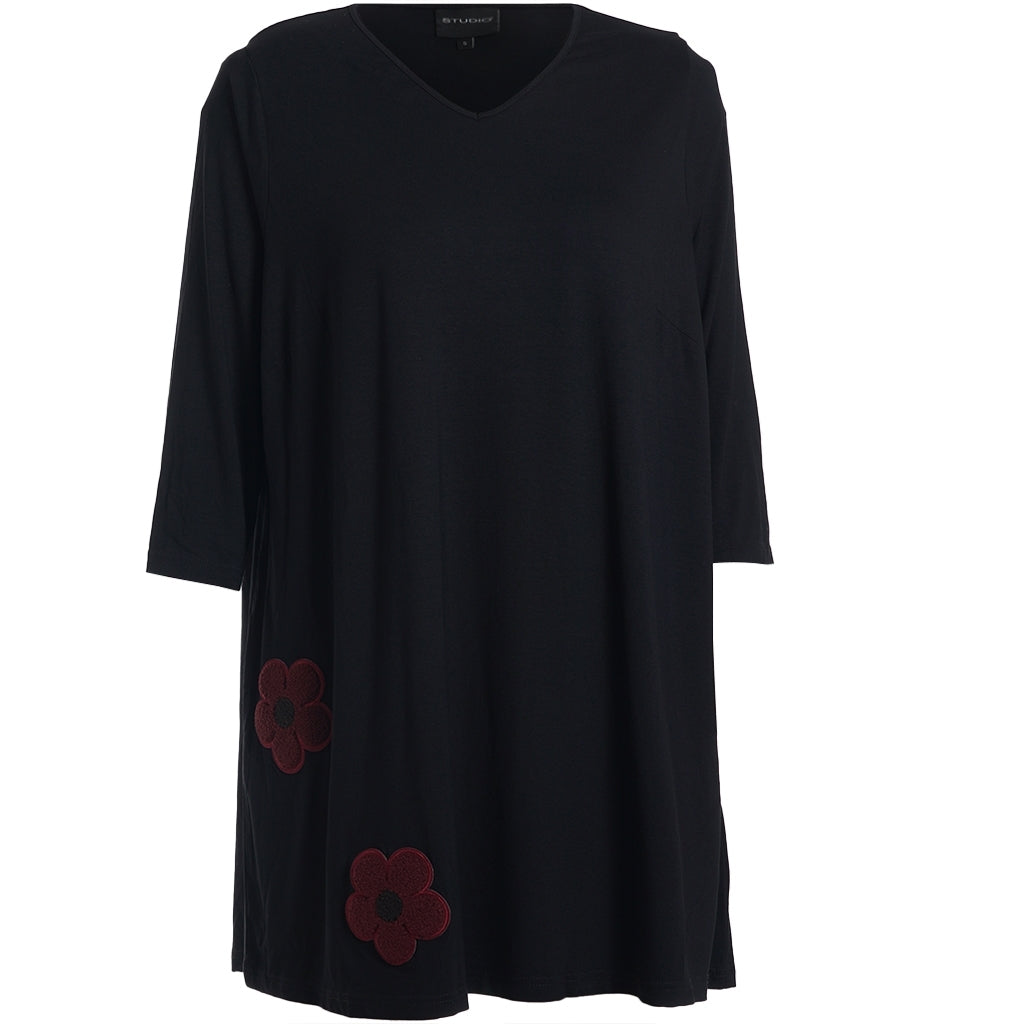 Studio SDitte Tunic Tunic Black with bordeaux