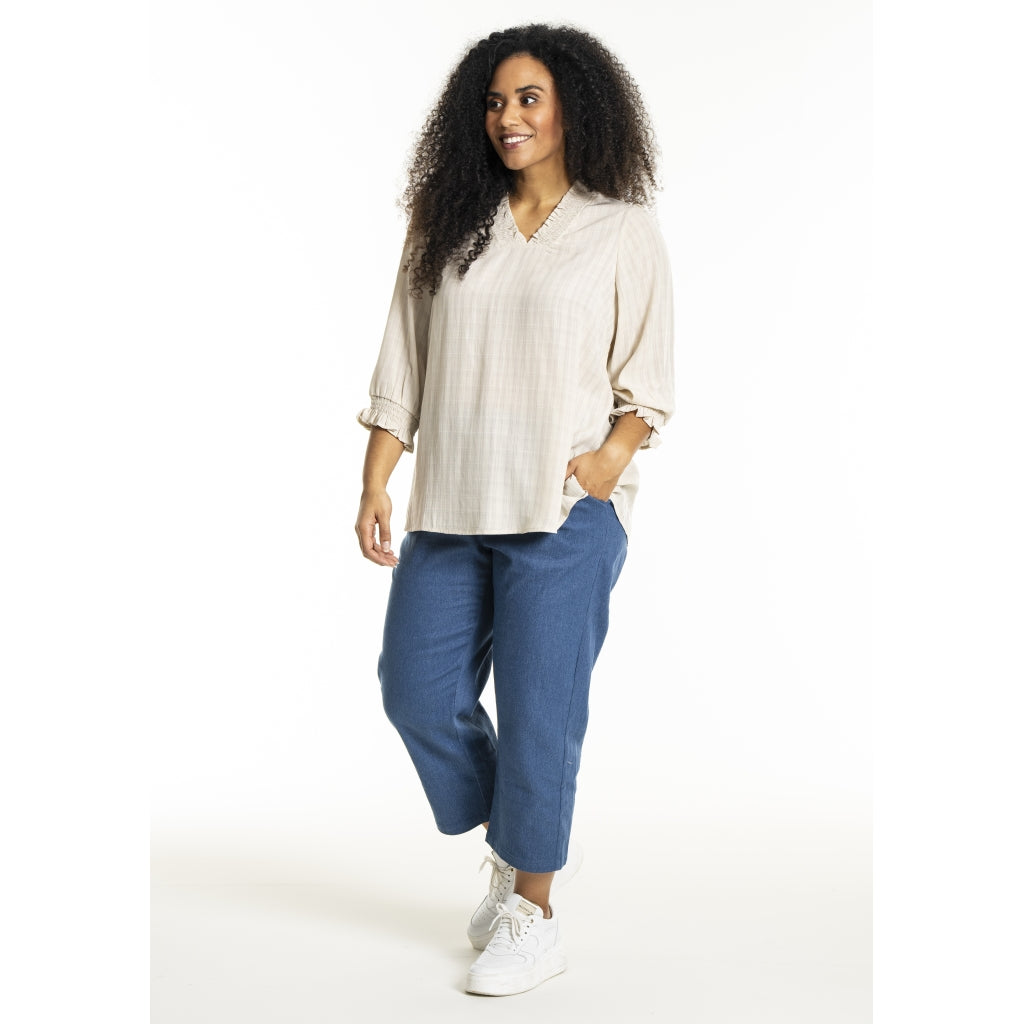 Studio SFeodora Blouse with smock neck Blouse Sand