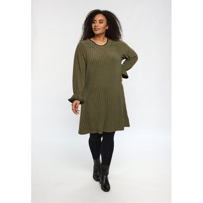 Studio SGerda Dress Dress Green with black deco