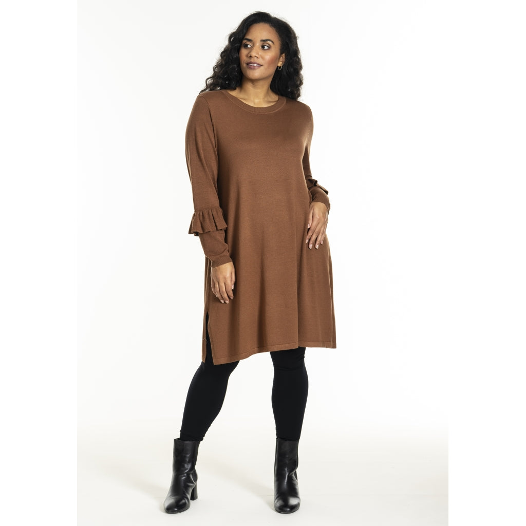 Studio SGitten knitted dress Dress Camel