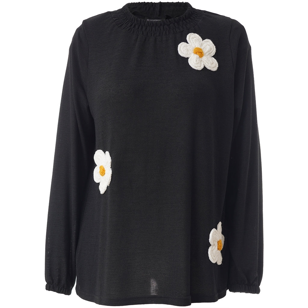 Studio SIden turtle neck blouse Blouse black with white flowers