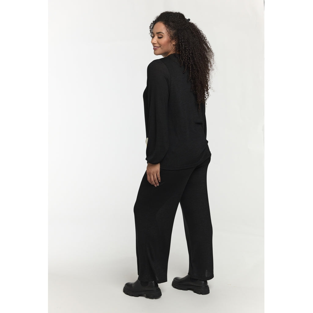 Studio SIden turtle neck blouse Blouse black with white flowers