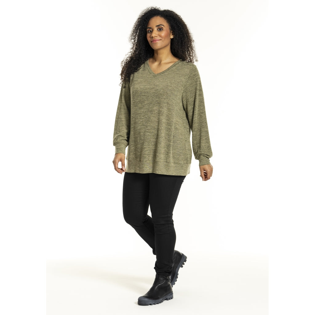 Studio SInga Sweater Sweater Green