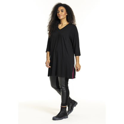 Studio SIsabea Tunic Tunic Black with Pink