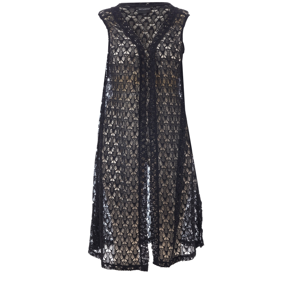 Studio SKaete Vest Vest Black