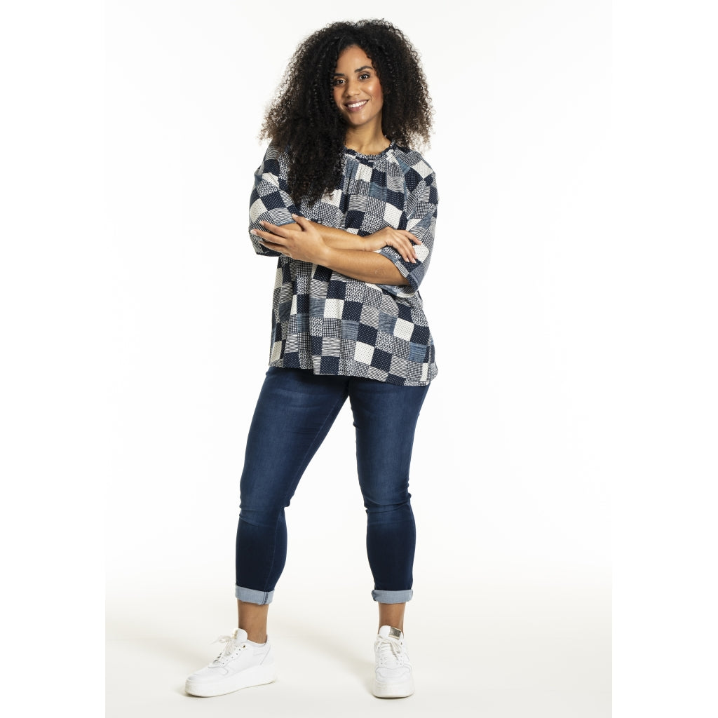 Studio SLeni Blouse Blouse Navy-white checks with print