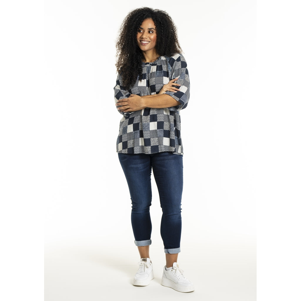 Studio SLeni Blouse Blouse Navy-white checks with print