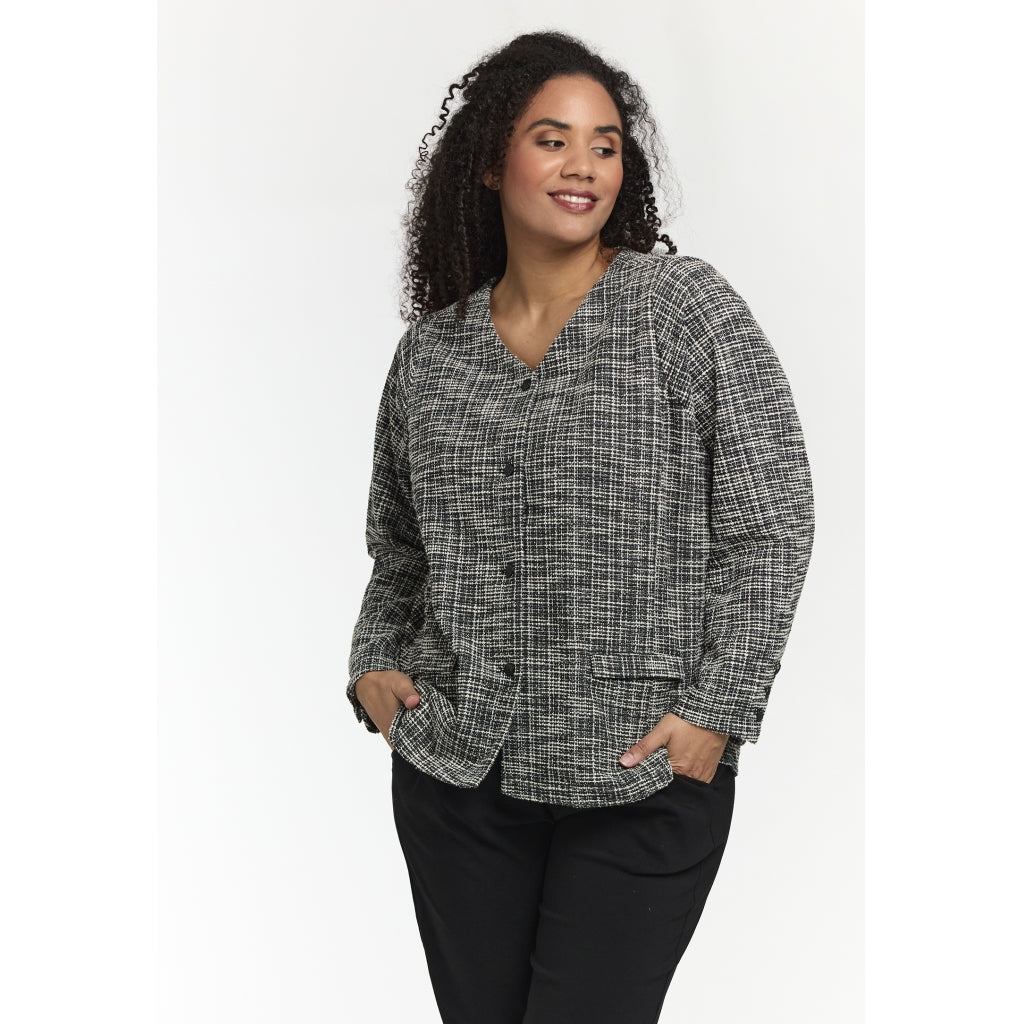 Studio SNora Jacket Jacket Black with wide chanell checks