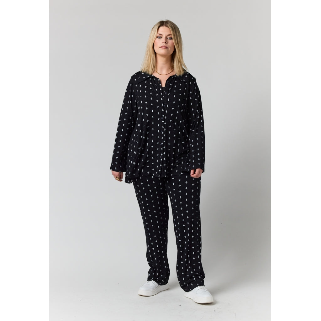 Studio Smimi Shirt Shirt black with white flowers